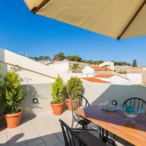 Otto - Spacious Old Town House Appartement
