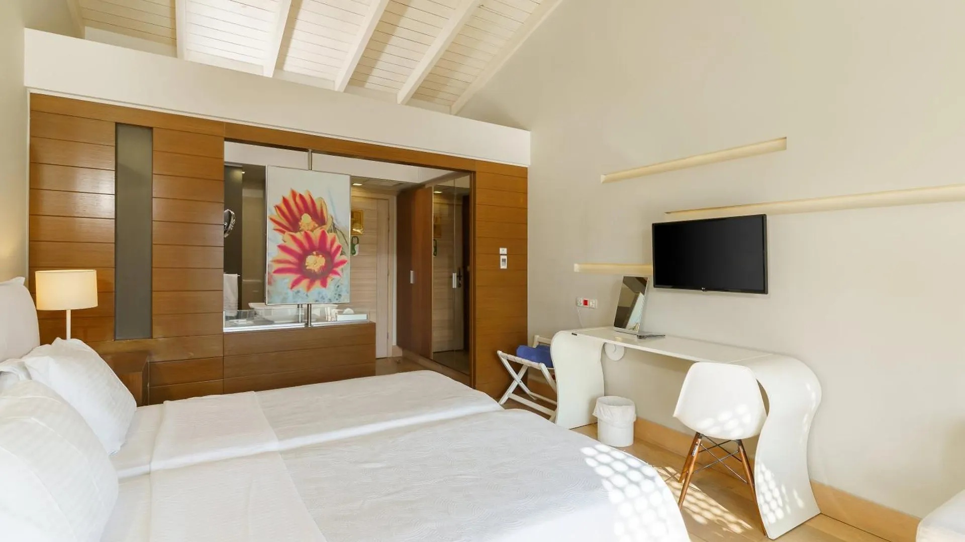 Aegean Pearl Hotel Rethymno  5*, Rethymno (Crete)